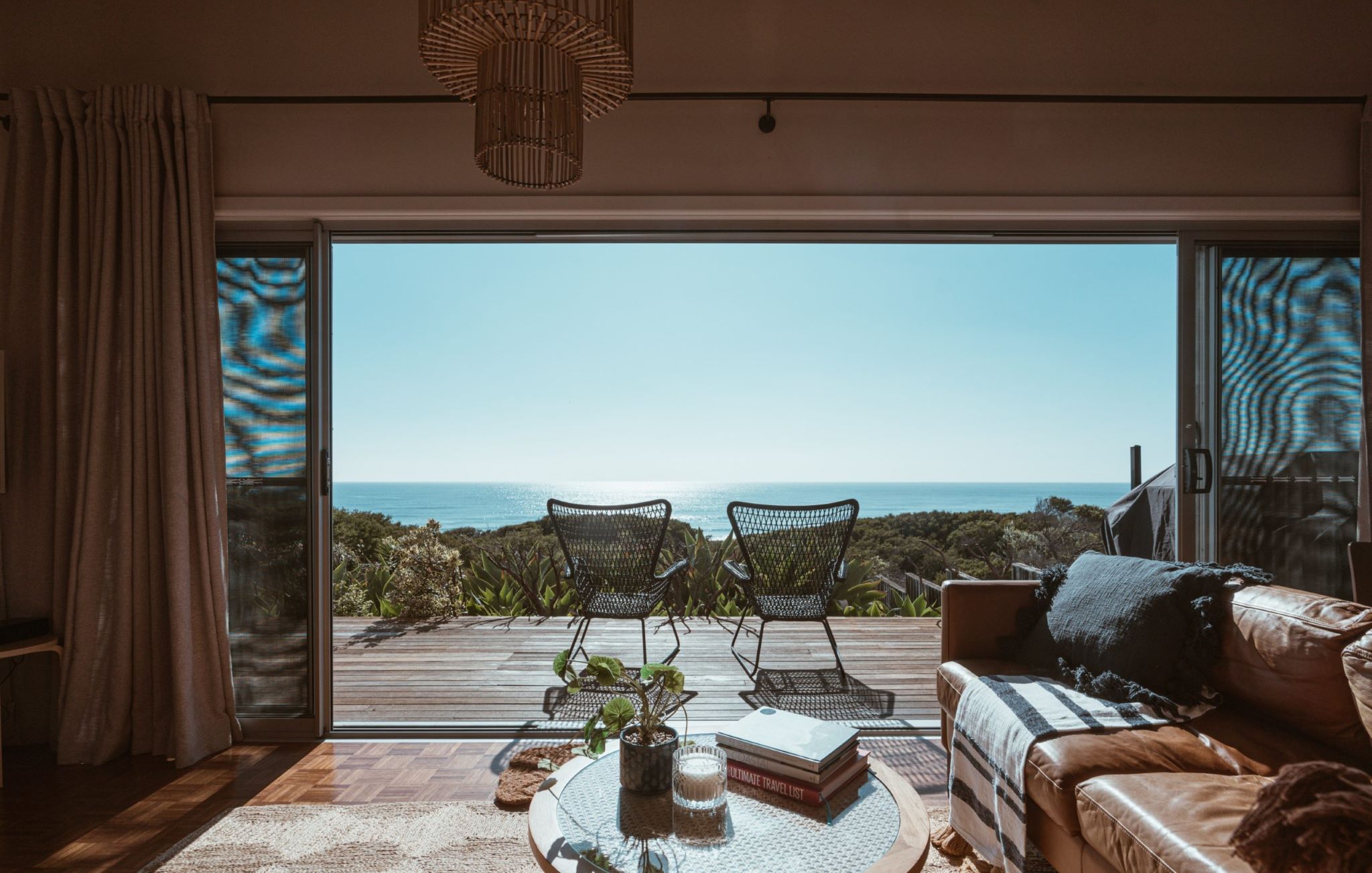 Vacation Rental with Sea View and Guest Experience App